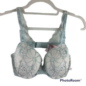 Victoria’s Secret Lightly Lined Demi Bra
